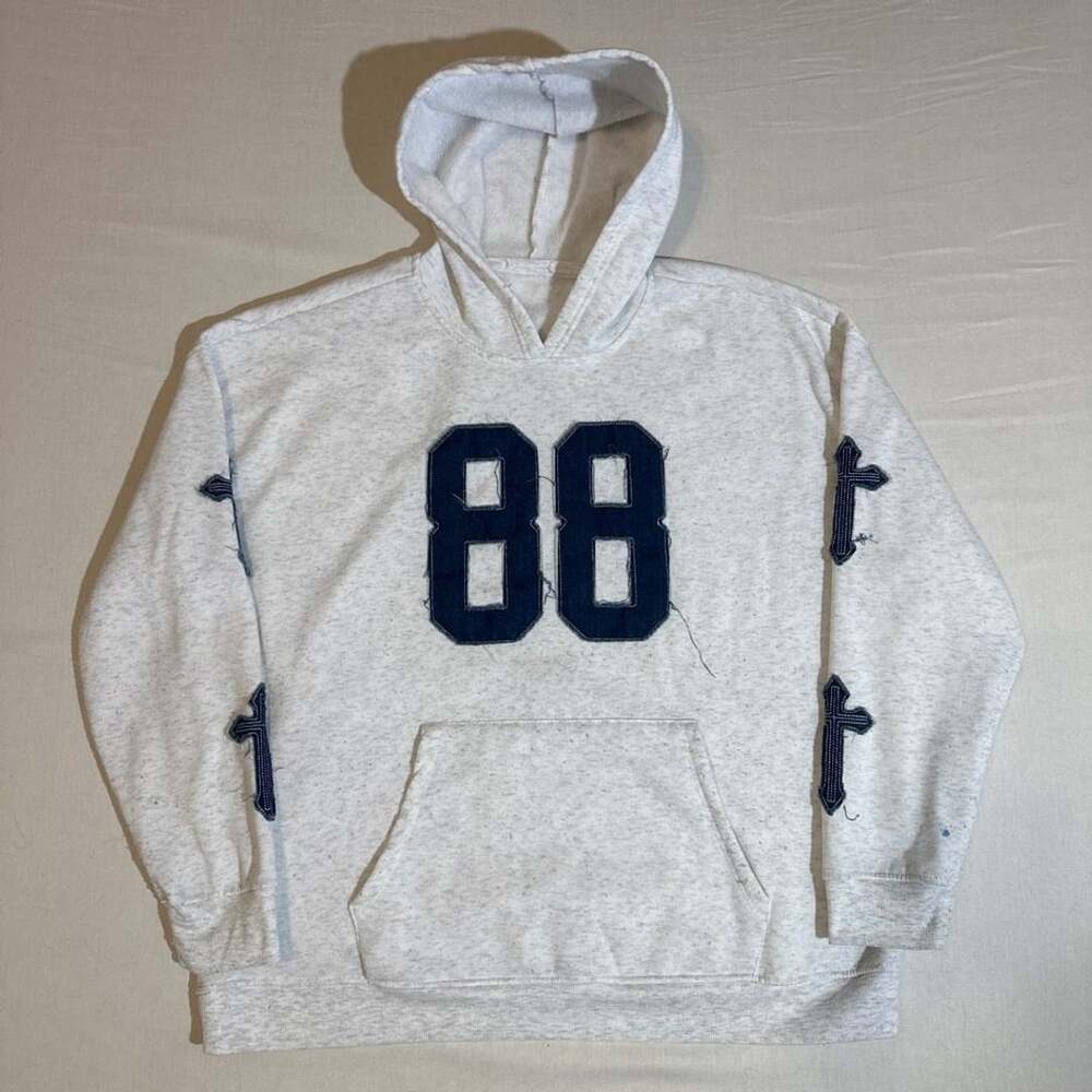 Edikted 88 Cross Sleeve Hits Grey Hoodie Applique Size L/XL